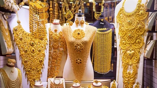 تفسير حلم الذهب للعزباء