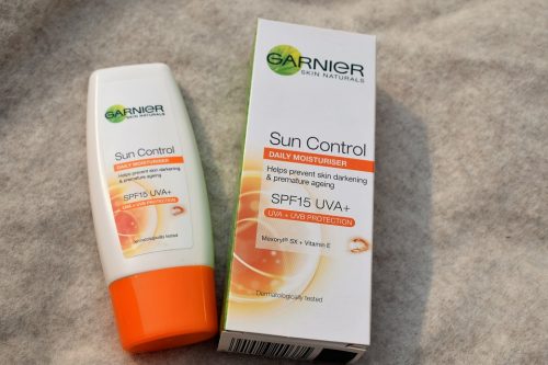 Garnier Sun Control Daily Moisturiser