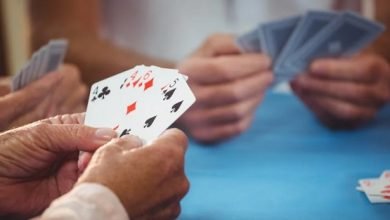 تفسير حلم الكوتشينة في المنام ولعبها بمختلف التفسيرات تفسير حلم الكوتشينة في المنام